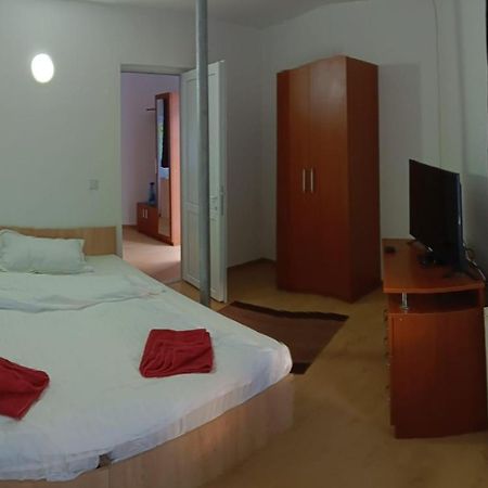 Hotel La Protap Călimăneşti Exteriér fotografie