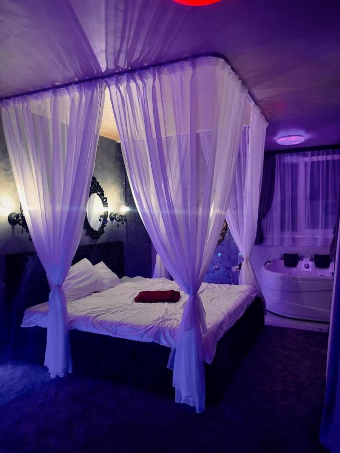 Hotel La Protap Călimăneşti Exteriér fotografie
