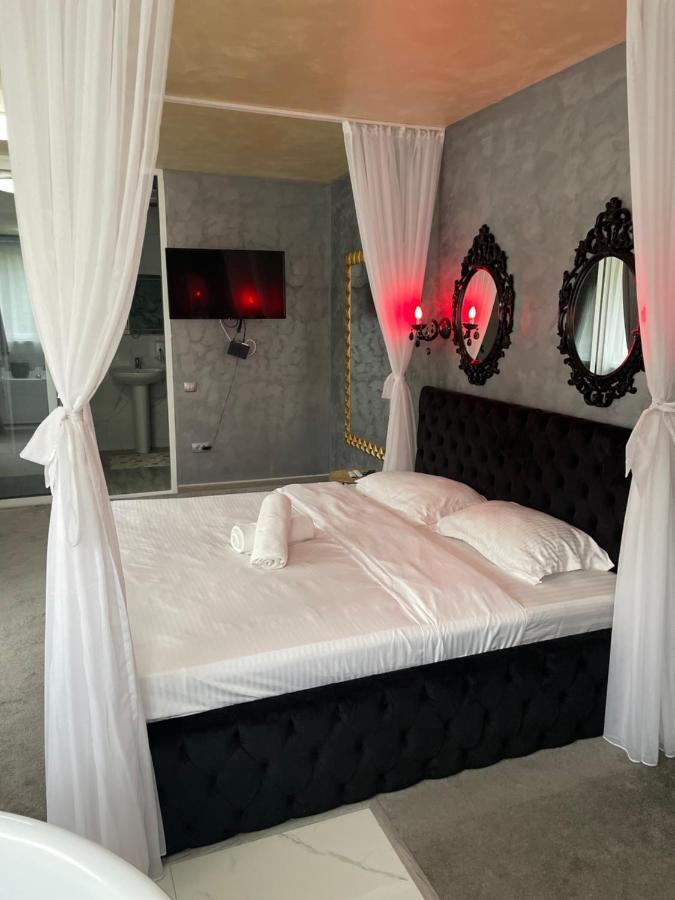 Hotel La Protap Călimăneşti Exteriér fotografie