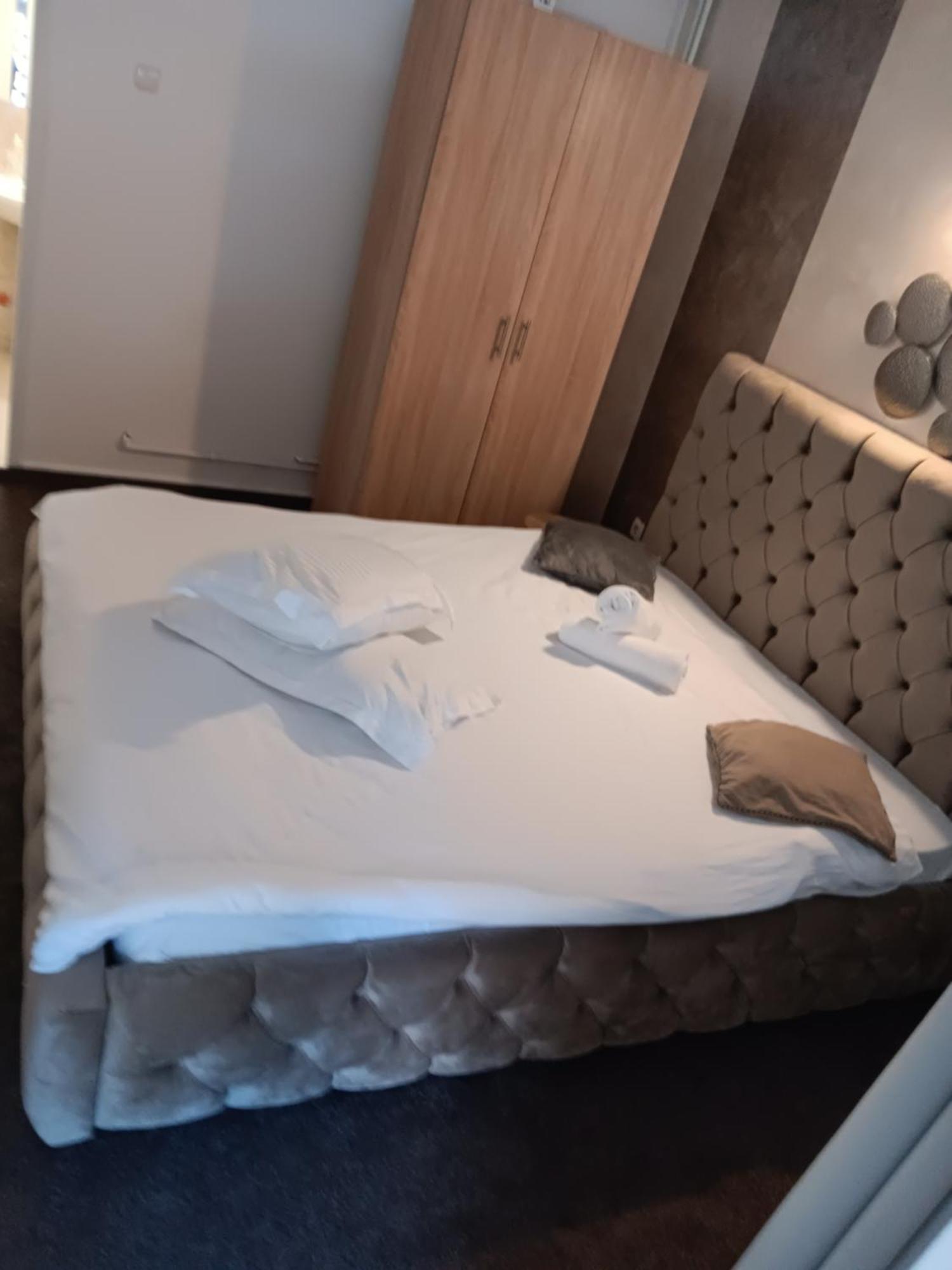 Hotel La Protap Călimăneşti Exteriér fotografie